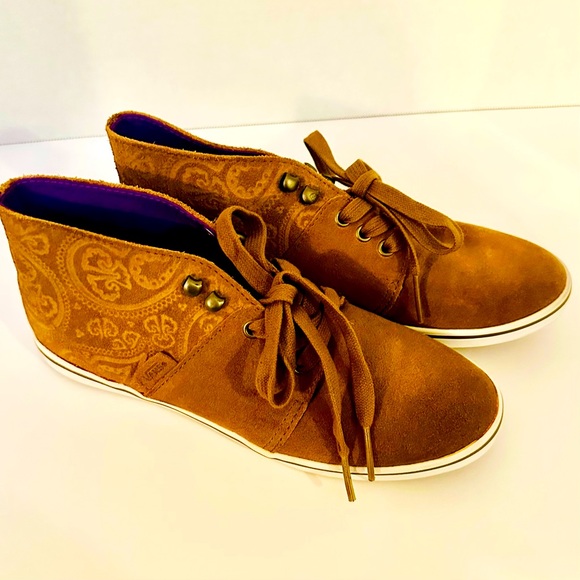 Vans Camryn Brown Suede Ankle Boots Women US 7, UK 4.5, EU 37 NWOT - Picture 1 of 11